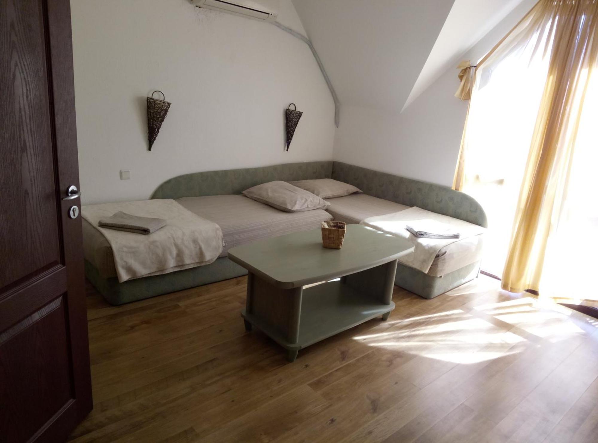 Family Hotel Bellehouse Chernomorets Room photo